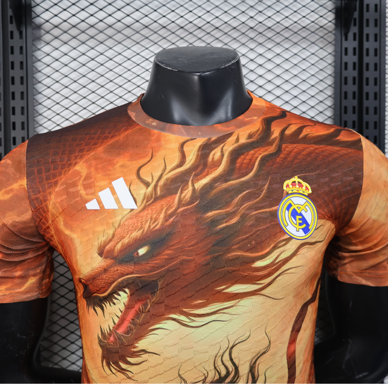 25/26 player réal Madrid édition spéciale