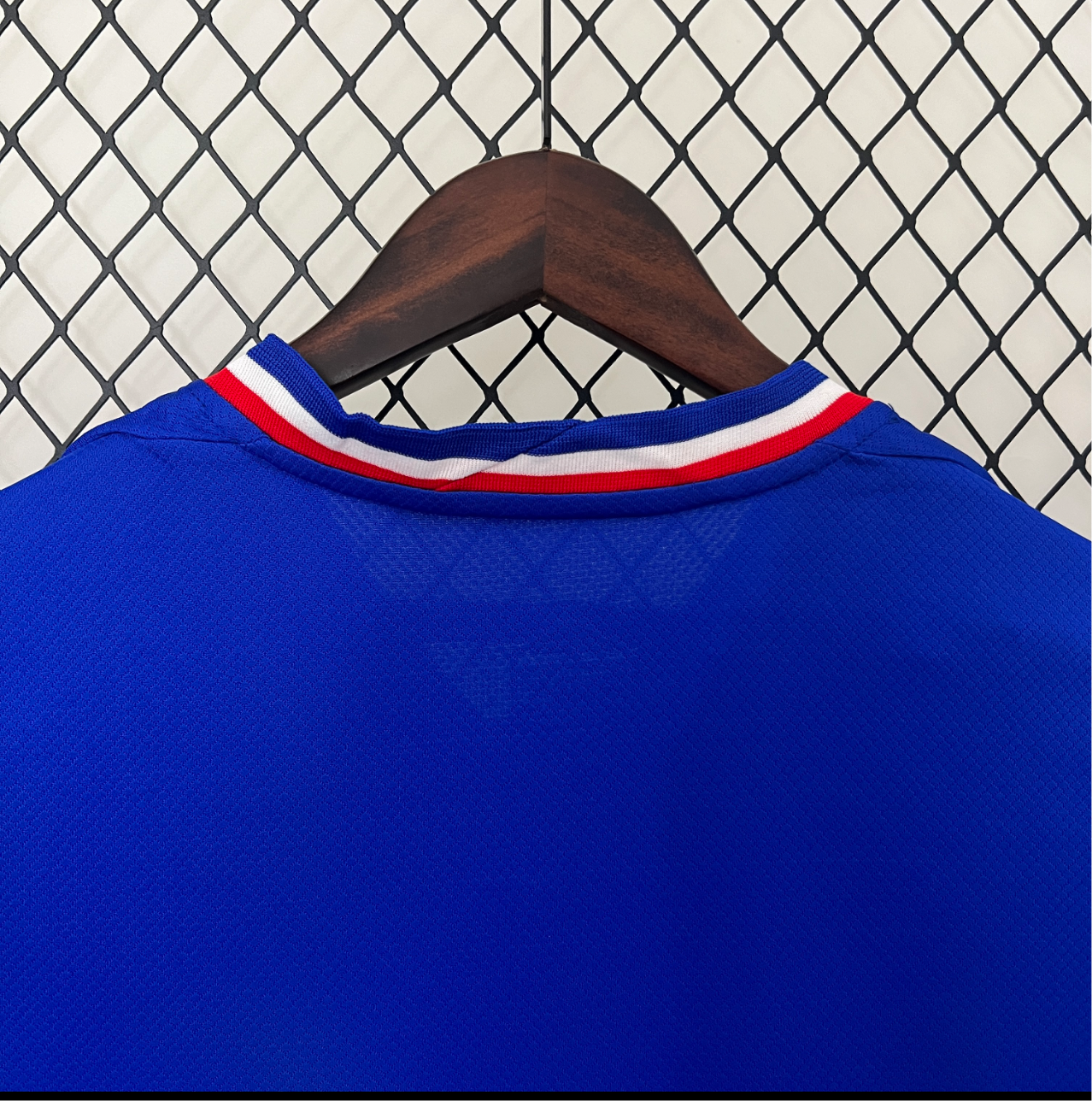 Maillot de France femme 2024 domicile
