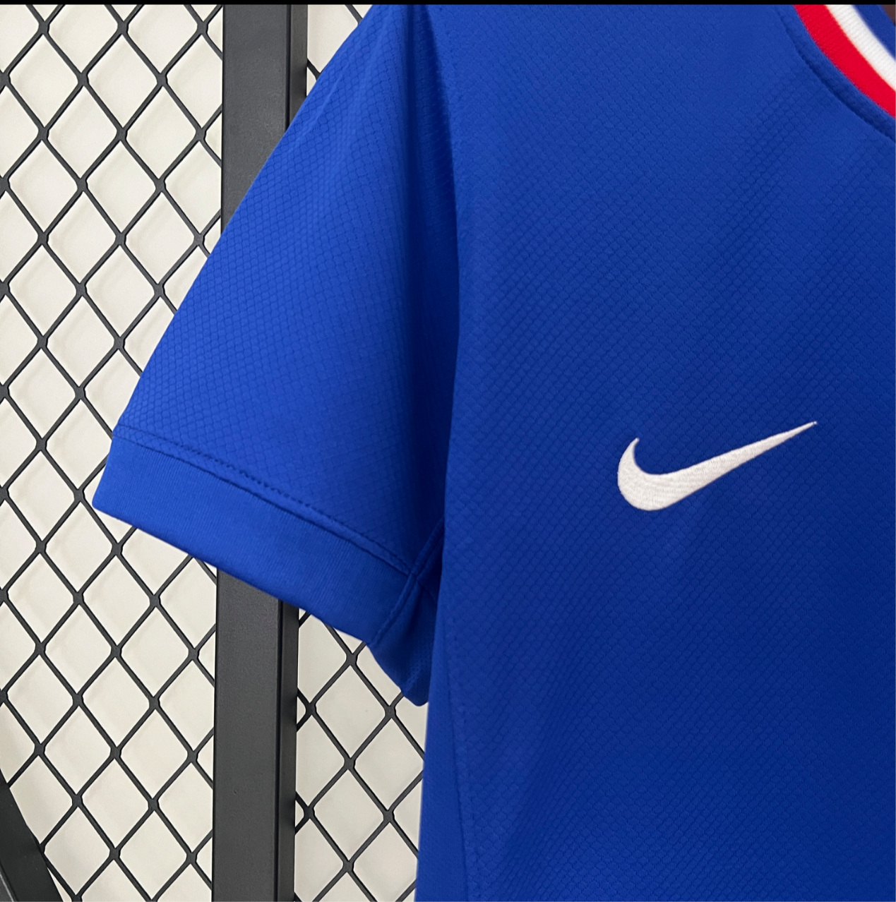 Maillot de France femme 2024 domicile