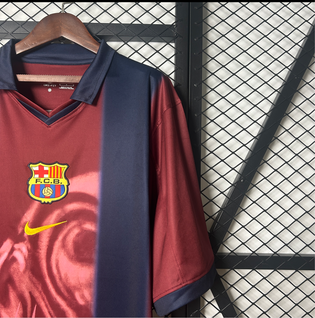 25/26 Barcelone