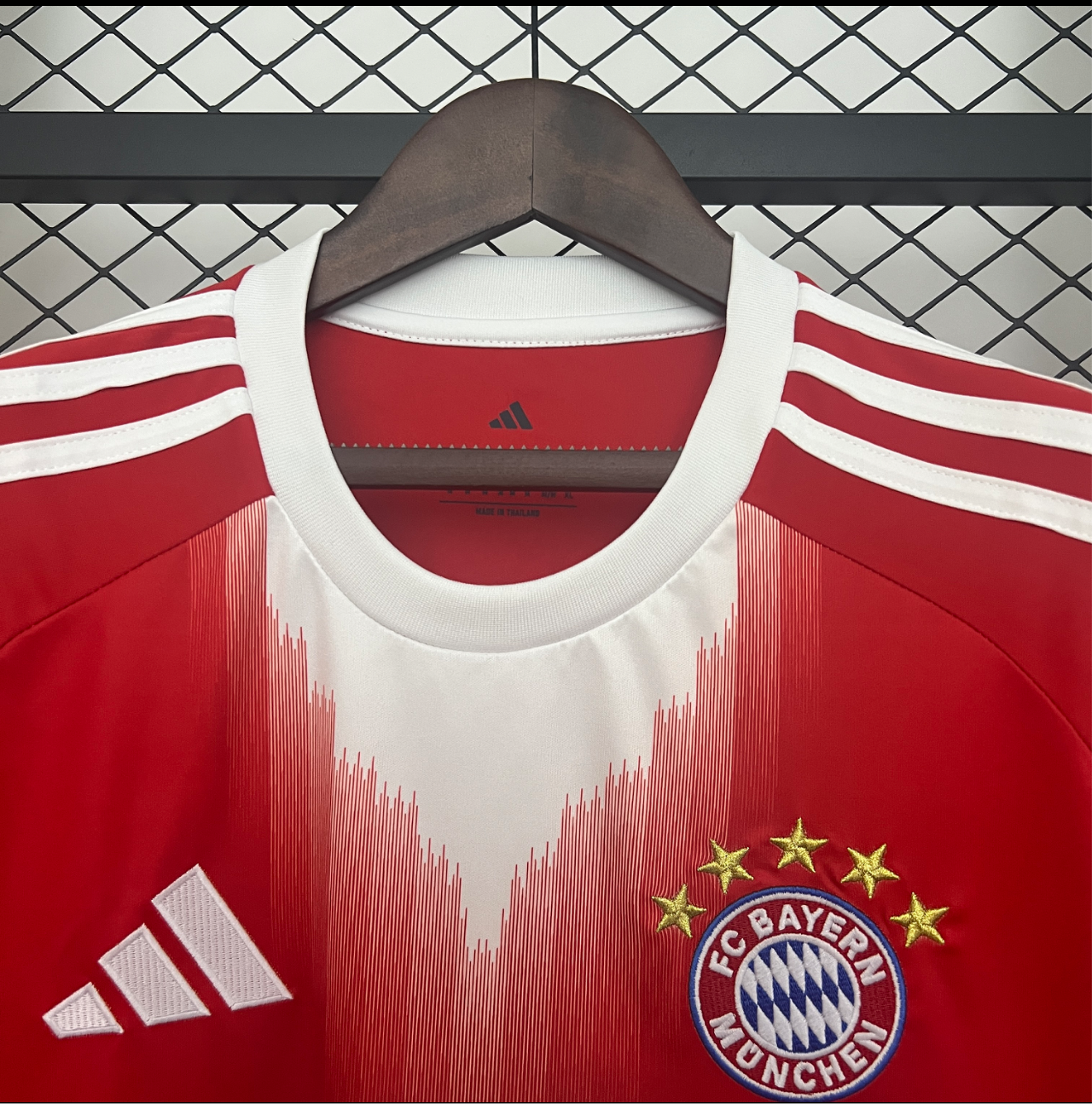 Maillot de Bayern Munich domicile 25/26