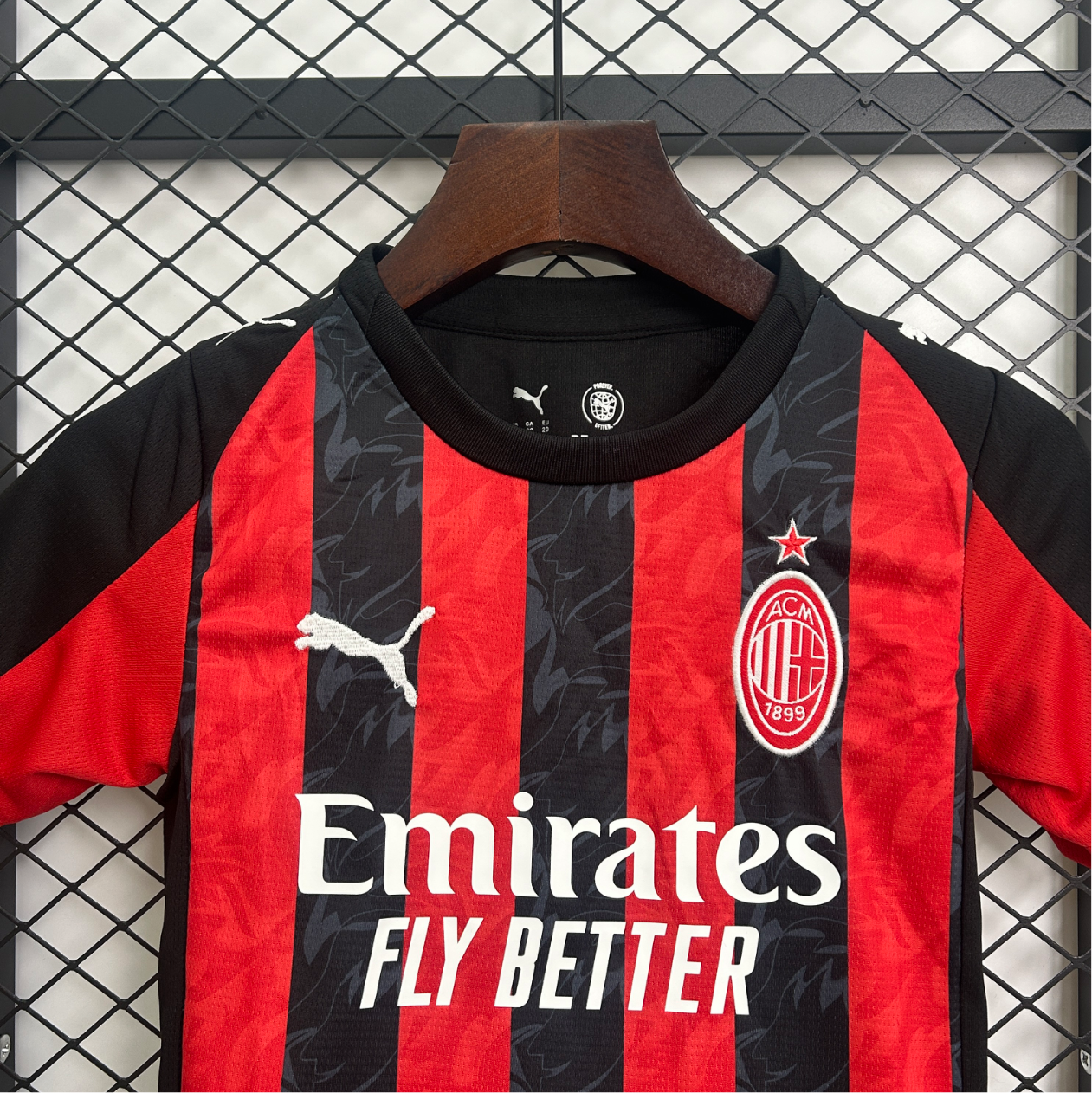 25/26 AC Milan domicile enfants