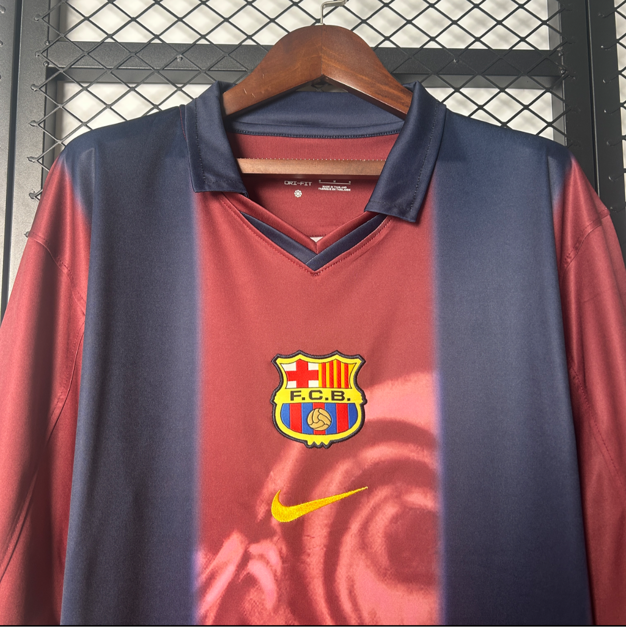 25/26 Barcelone