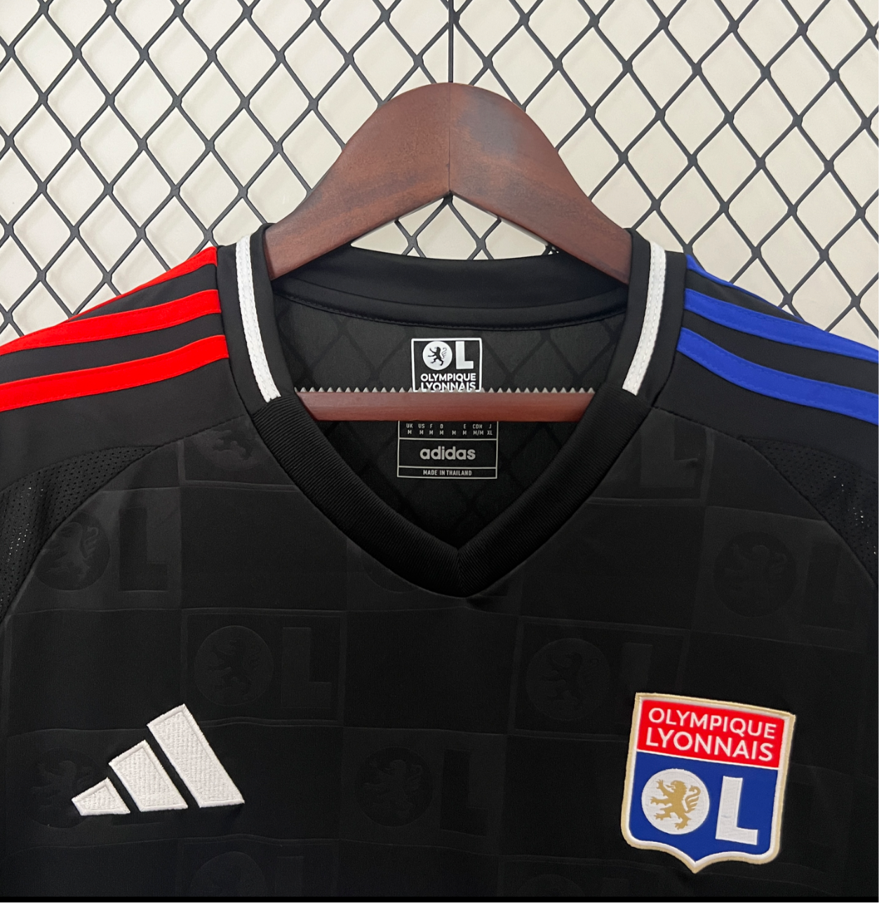 Maillot de lyon Lyon extérieur 24/25