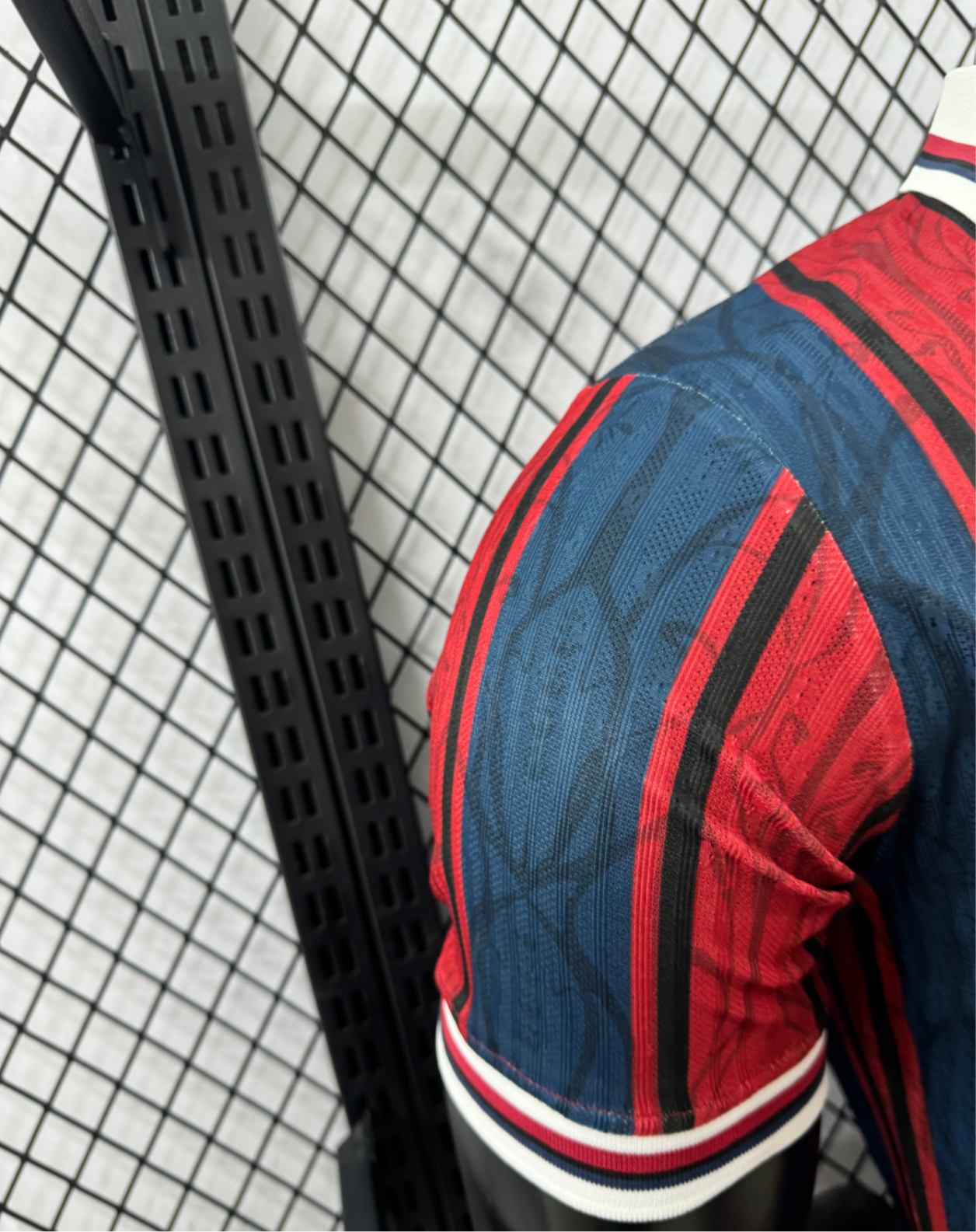 25/26 player Barcelone 125 anniversaire
