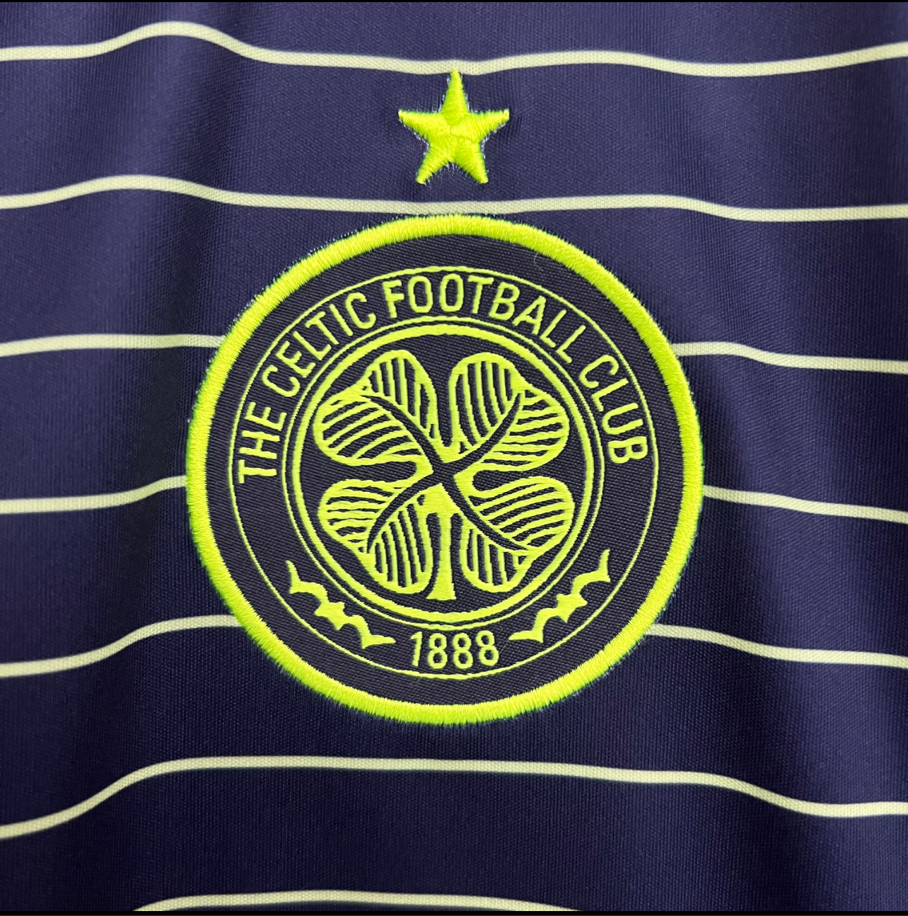 25/26 celtic extérieur