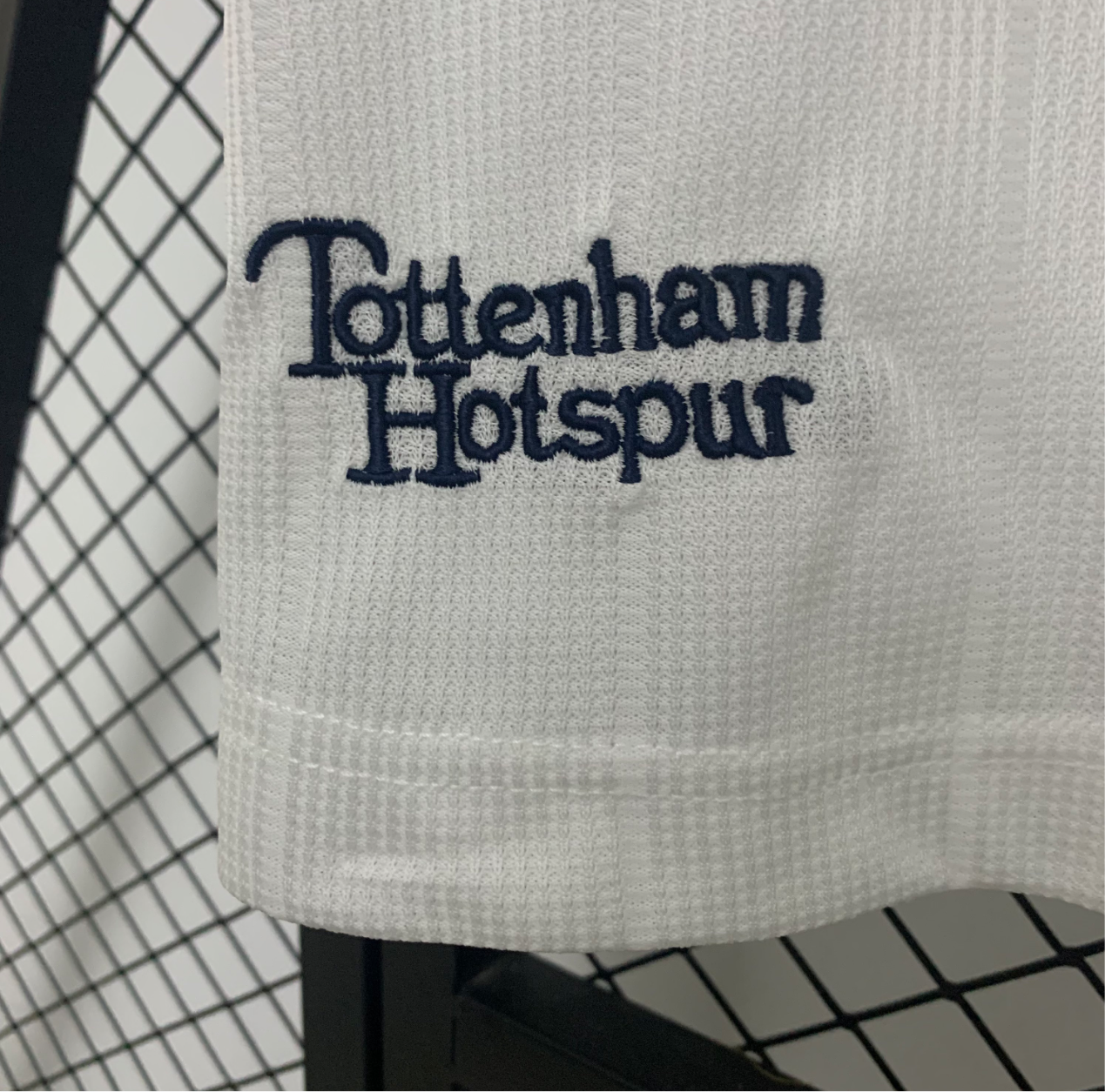 97/99 tottenham domicile