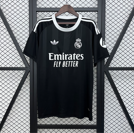 25/26 Real Madrid édition spéciale