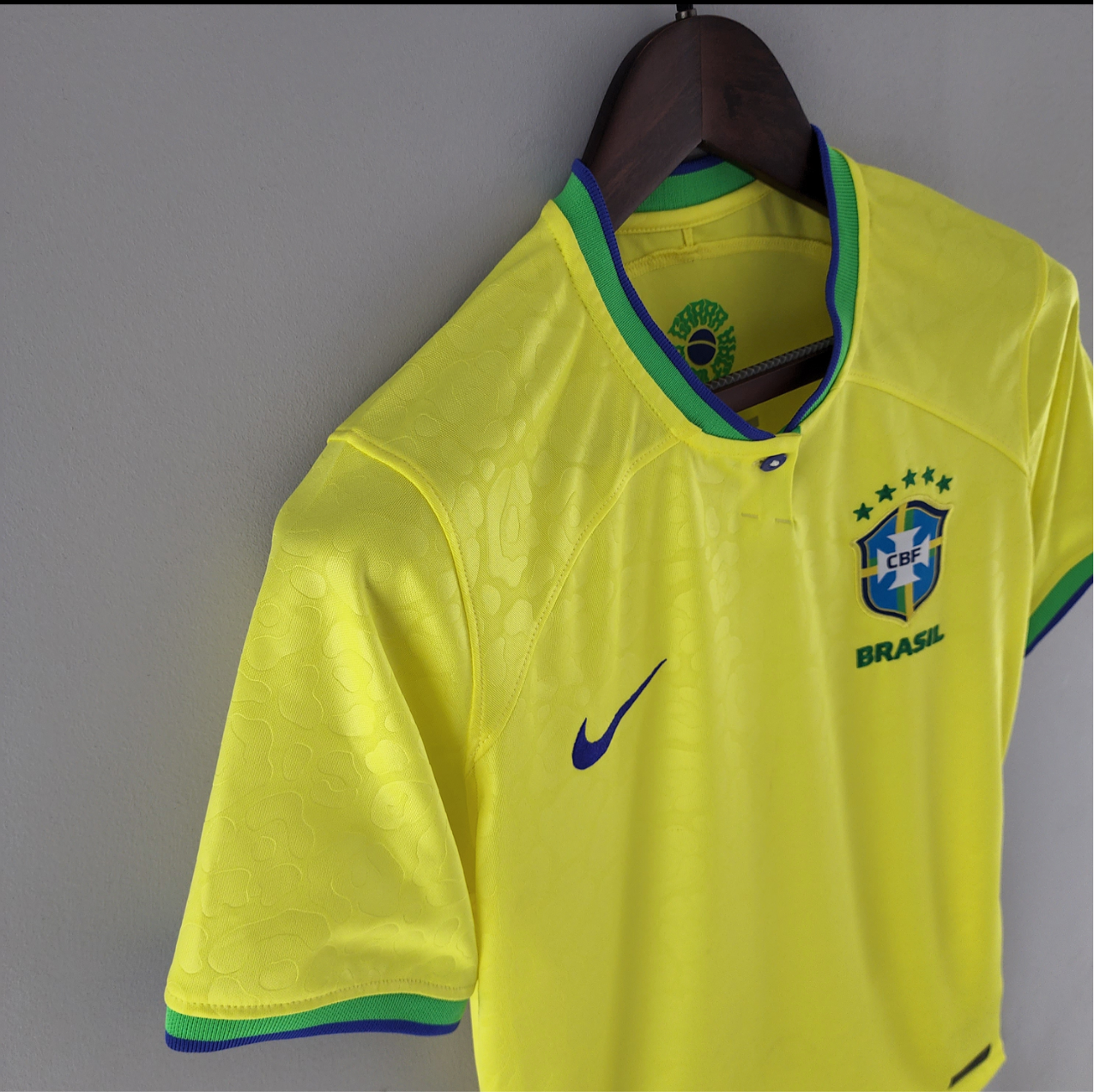 Maillot de Brésil femme coupe du monde 2022 domicile