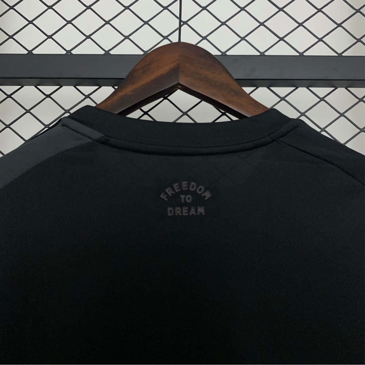 Maillot de miami femme extérieur 25/26