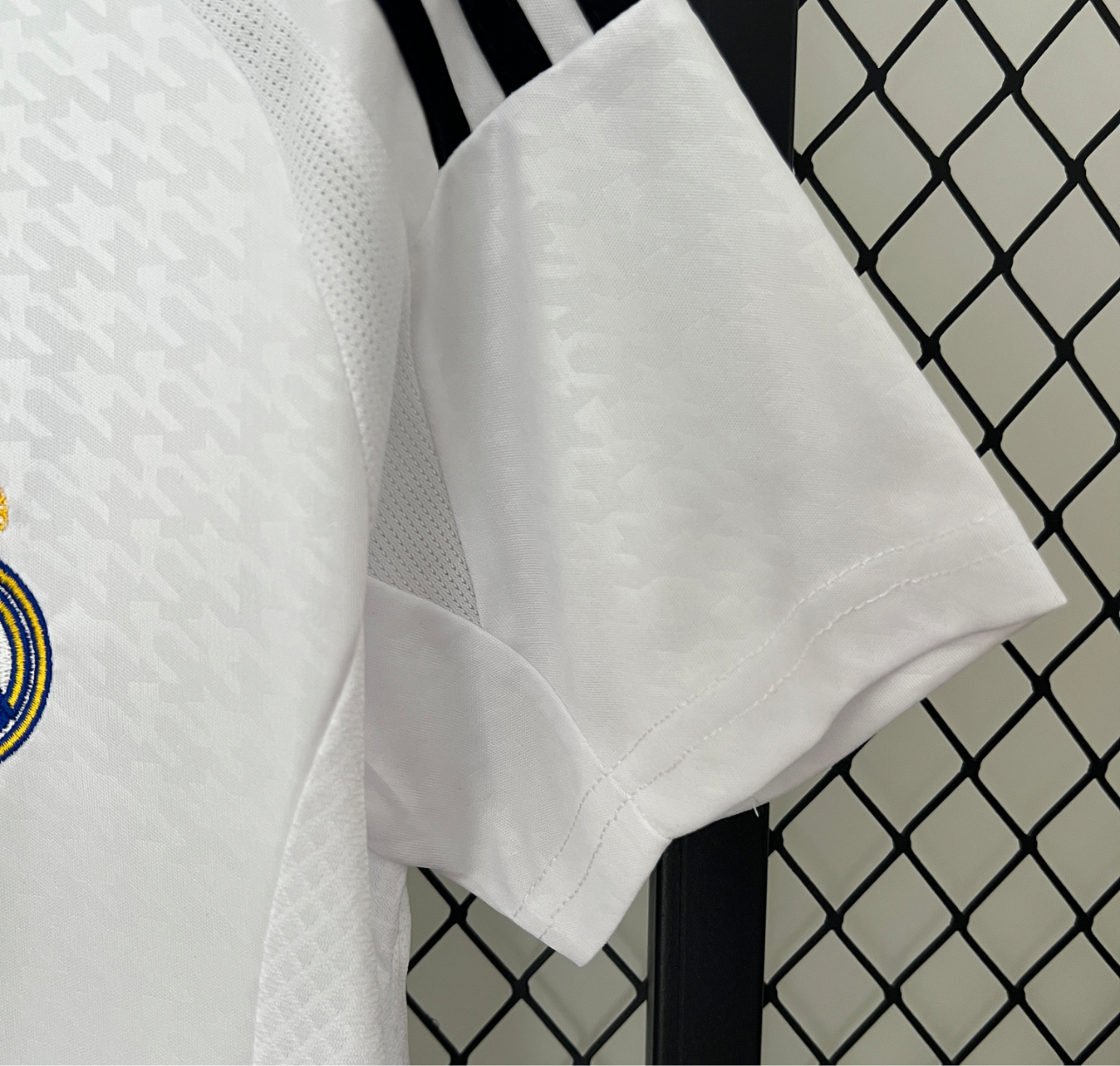 Maillot de réal Madrid femme domicile 24/25