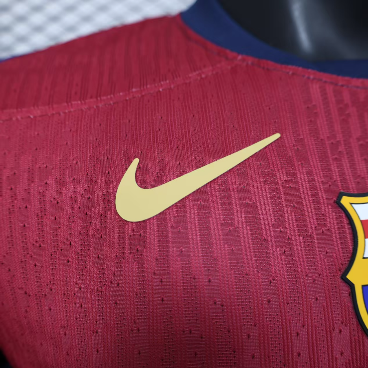 24/25 player Barcelone domicile