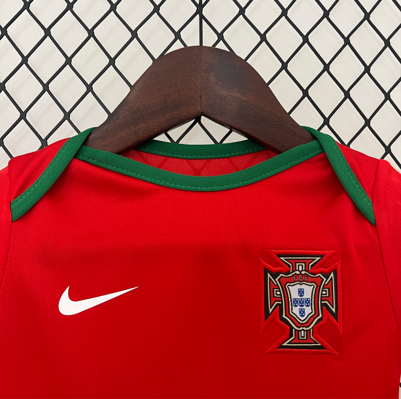 Maillot de Portugal bébé domicile 2024
