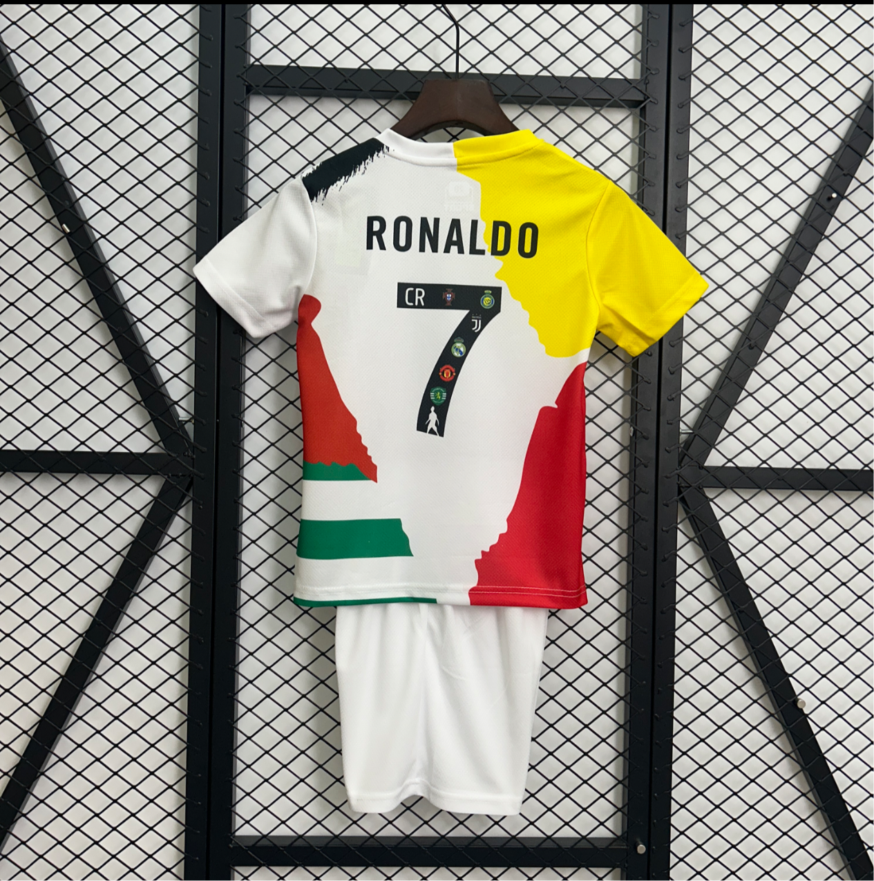 Juventus enfants Cristiano Ronaldo commémorative