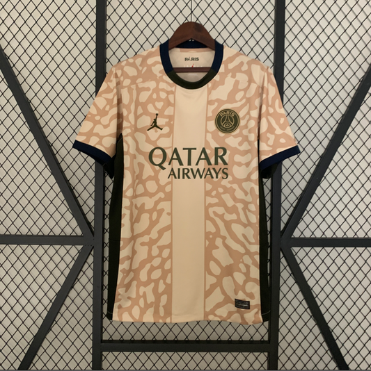 23/24 PSG quatrième extérieur