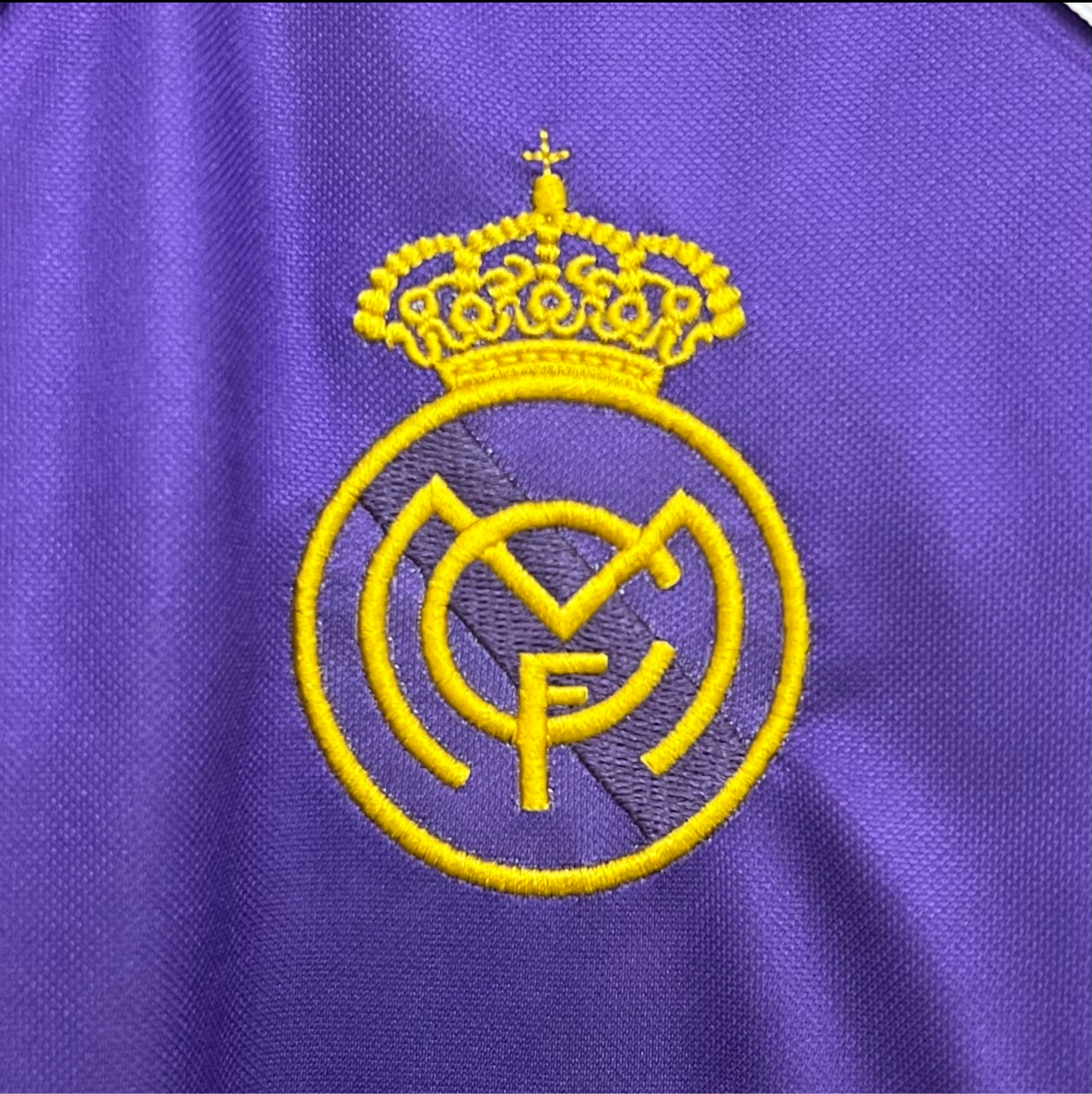 84/85 réal Madrid extérieur