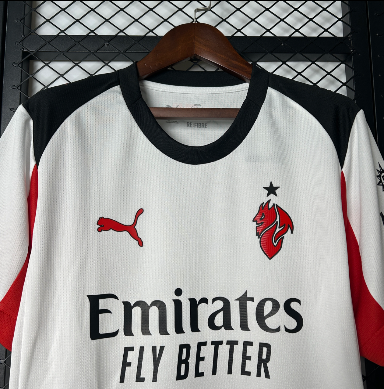 25/26 AC Milan extérieur