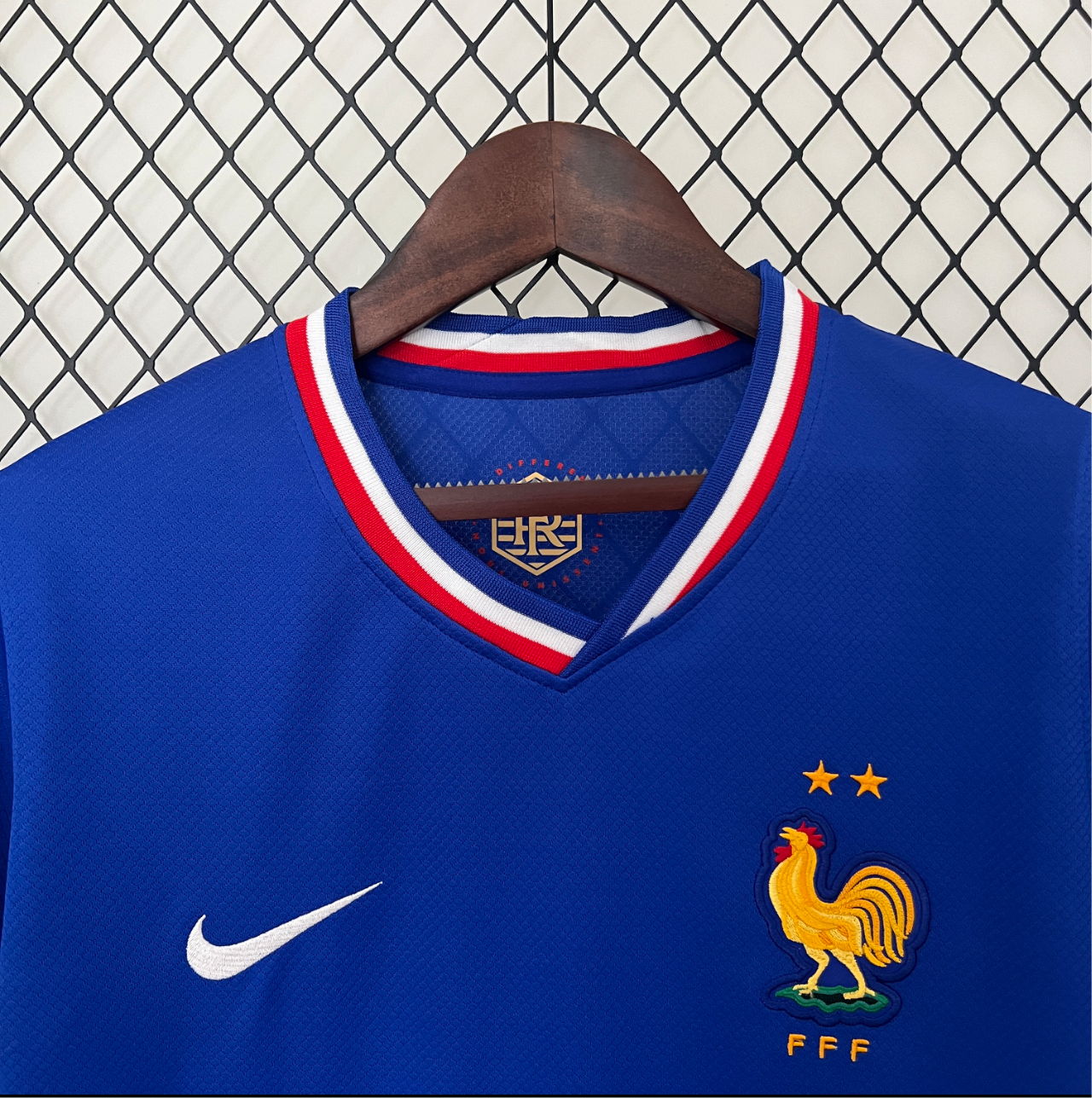 Maillot de France femme 2024 domicile