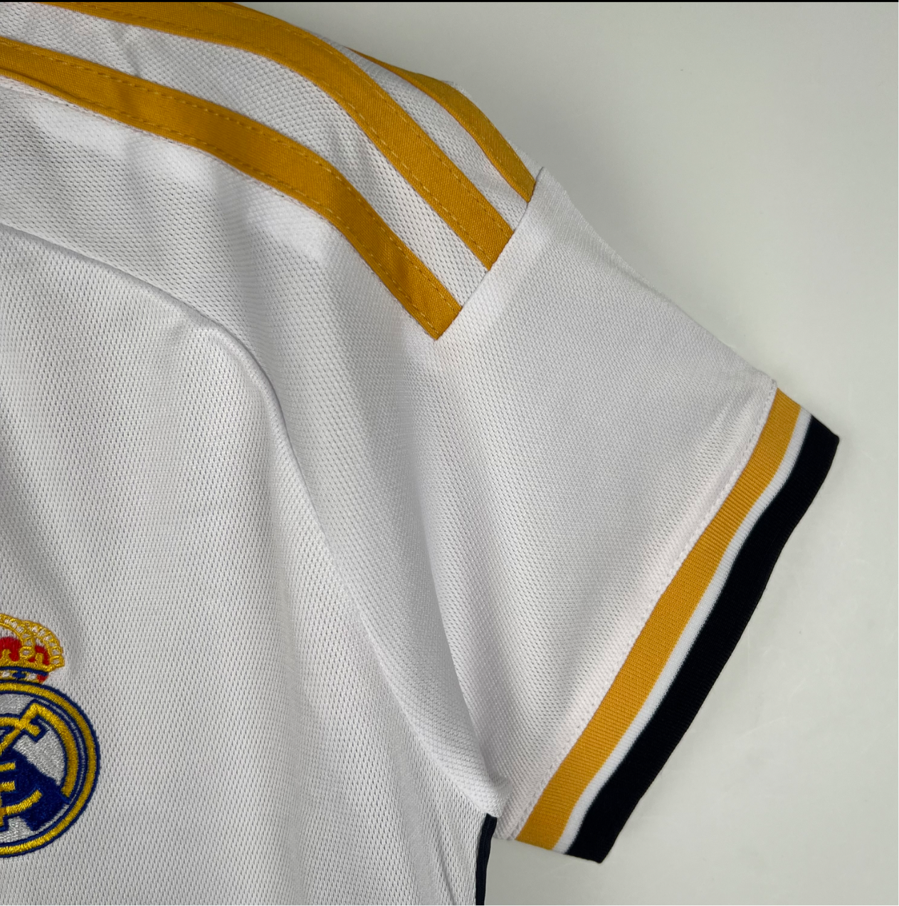 Maillot de Real Madrid femme domicile 23/24