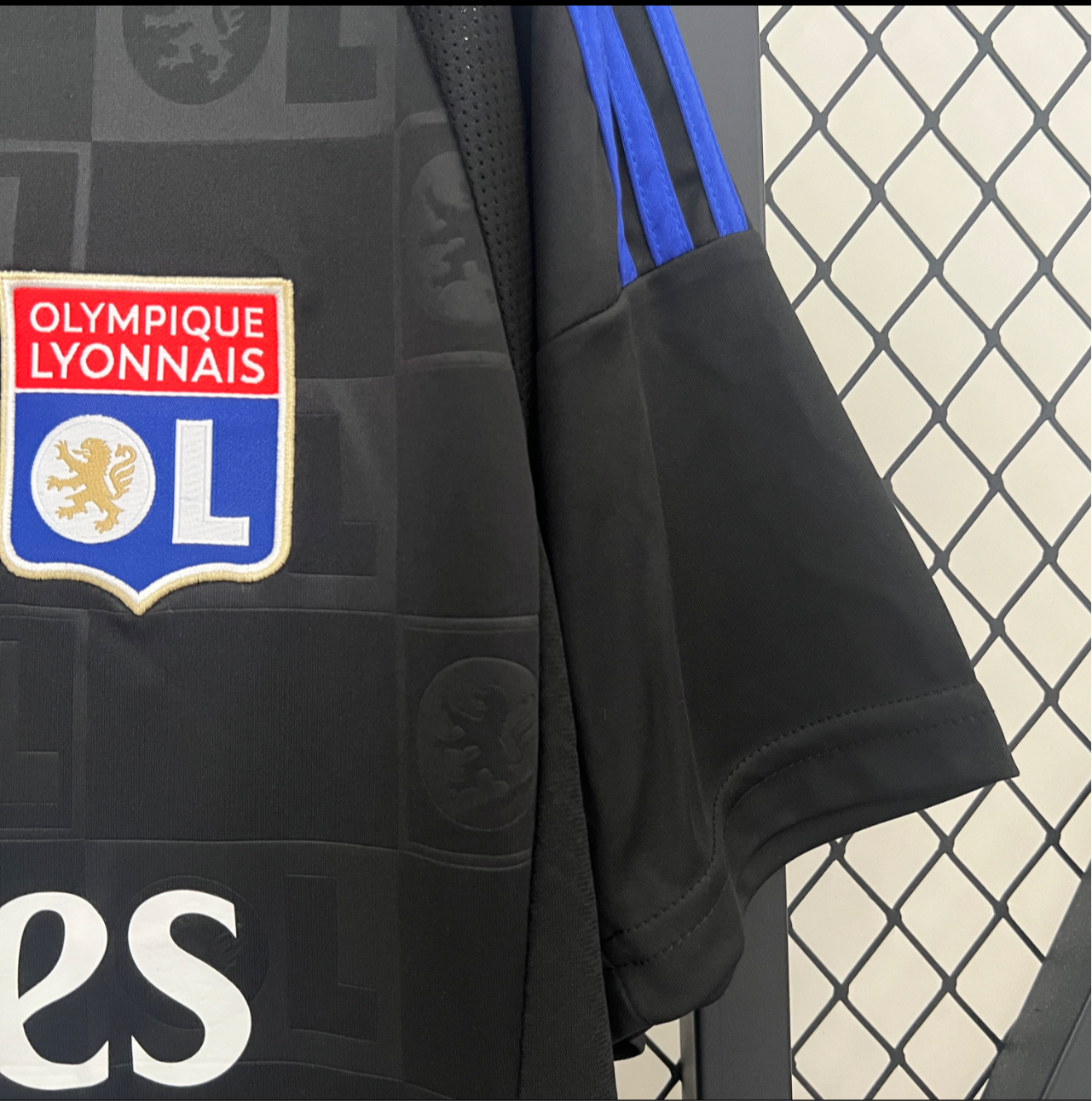Maillot de lyon Lyon extérieur 24/25