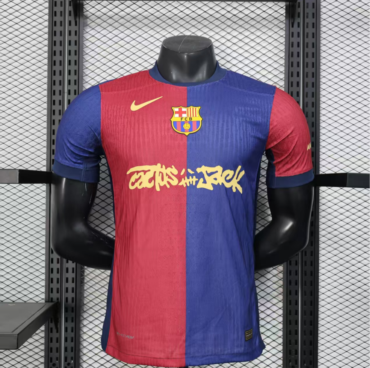 24/25 player Barcelone domicile