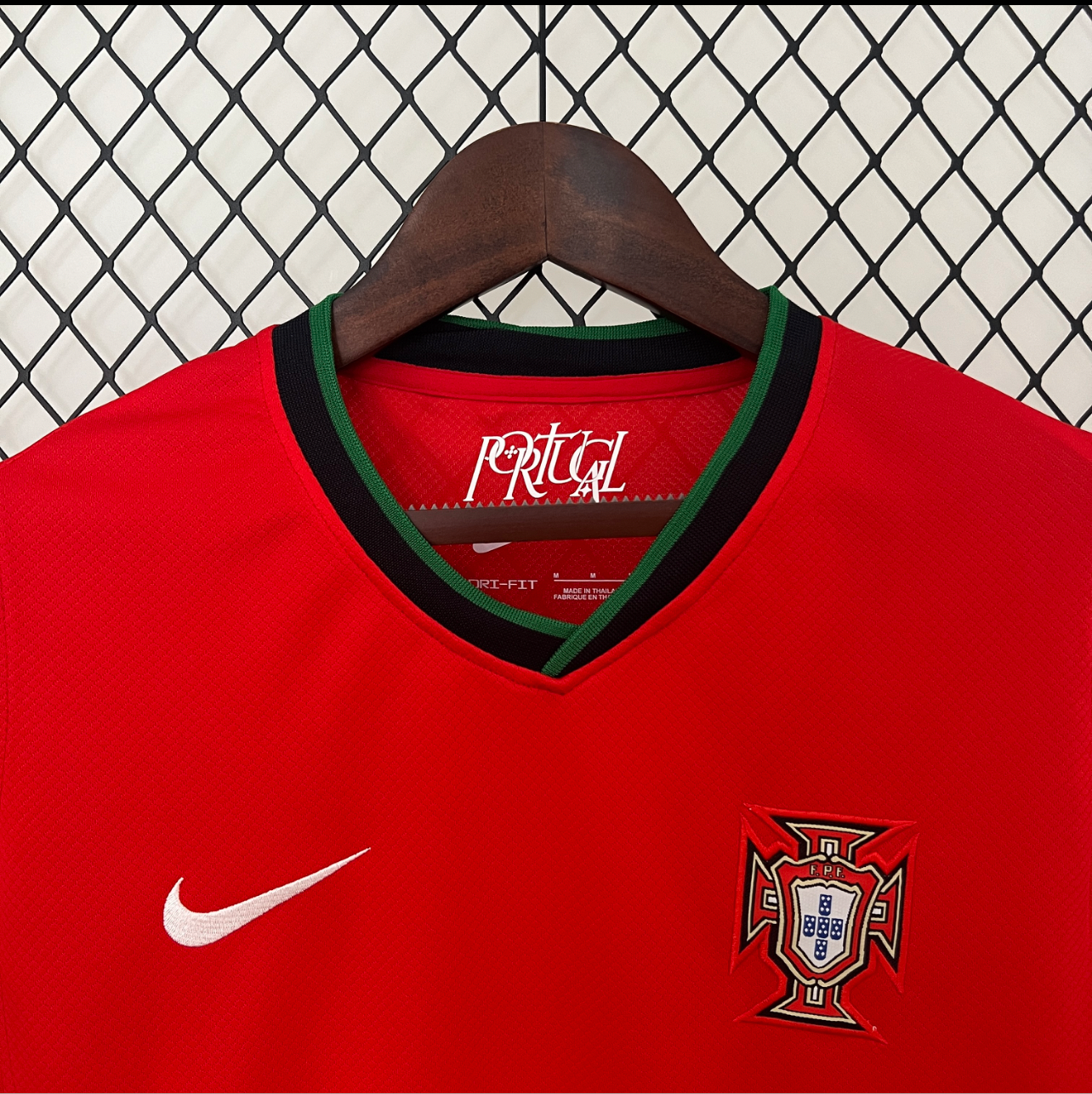 Maillot de Portugal femme domicile 2024